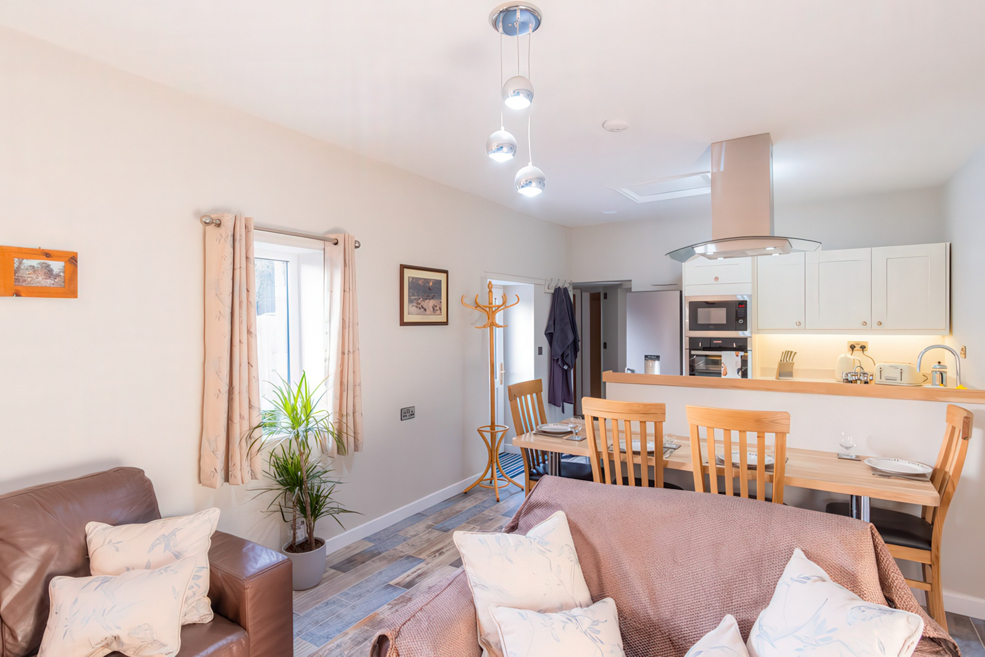 STABLE fishing holiday cottage devon 6